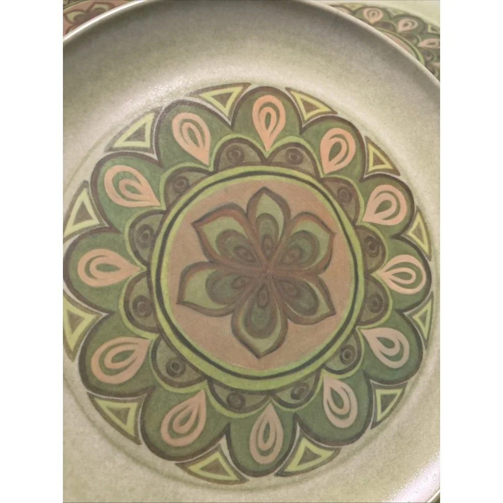 Vintage MCM Melamine 9.5